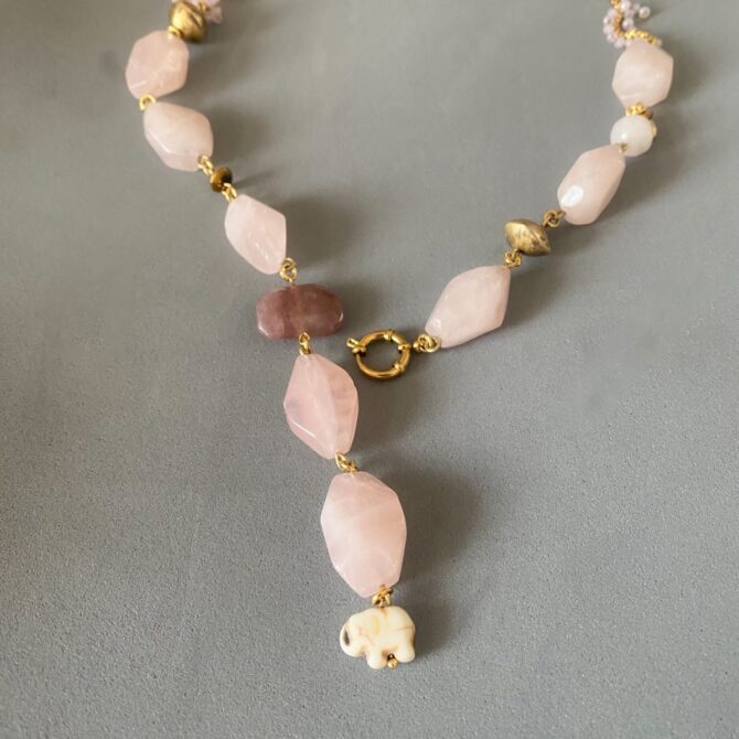 colar quartz rosa